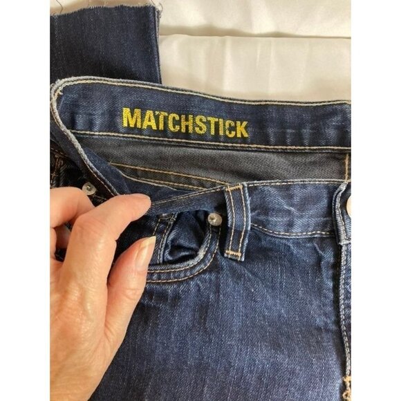 Womens J Crew Matchstick Blue Jeans Straight Leg Mid Rise Raw Hem 28S - Picture 3 of 8